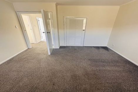 Photo of property in 2/2 Kelvin Road, Papakura, 2110