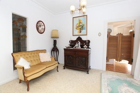 Photo of property in 112 Great South Road, Huntly, 3700