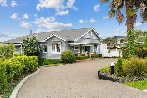 Photo of property in 13 Ash Grove, Maungaturoto, 0520
