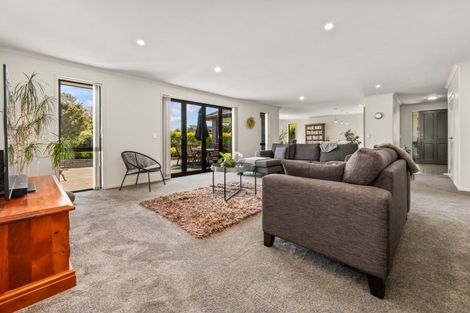 Photo of property in 1 Simpson Crescent, Raumati Beach, Paraparaumu, 5032