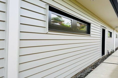 Photo of property in 82d Eversleigh Road, Belmont, Auckland, 0622