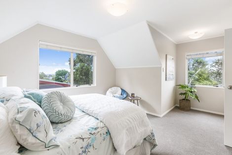 Photo of property in 21 Shetland Street, Glen Eden, Auckland, 0602