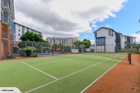 Photo of property in 2o/10 Crown Lynn Place, New Lynn, Auckland, 0600