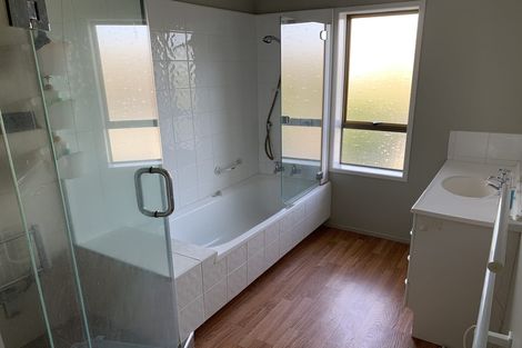 Photo of property in 1/16 Hart Road, Hauraki, Auckland, 0622