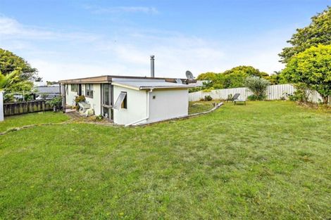 Photo of property in 2/14 Kenderdine Road, Papatoetoe, Auckland, 2025