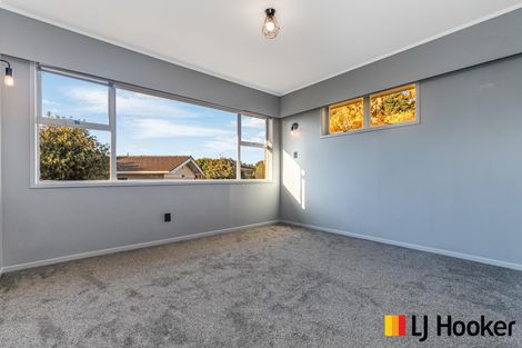 Photo of property in 4 Polandson Place, Opaheke, Papakura, 2113