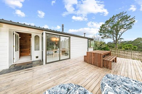 Photo of property in 204 Shaw Road, Oratia, Auckland, 0604