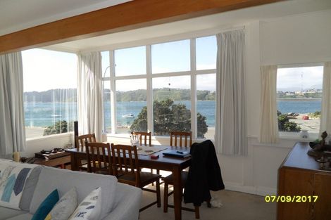 Photo of property in 480 Evans Bay Parade, Hataitai, Wellington, 6021