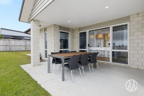 Photo of property in 51 Golden Sands Drive, Papamoa Beach, Papamoa, 3118