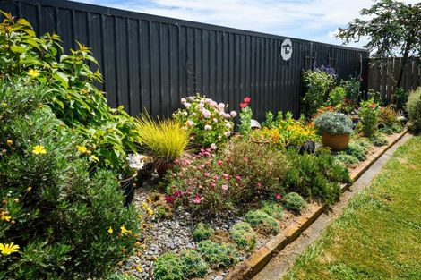 Photo of property in 17 Barnett Drive, Marton, 4710