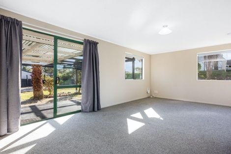 Photo of property in 16b Karaka Street, Otaki Beach, Otaki, 5512