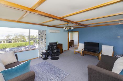 Photo of property in 18 Wharfe Street, South Hill, Oamaru, 9400