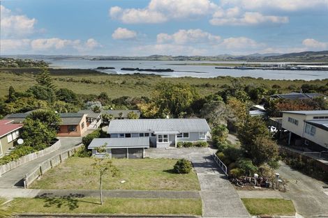 Photo of property in 68 West View Crescent, Onerahi, Whangarei, 0110