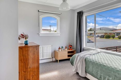 Photo of property in 52 Kitchener Street, Gore, 9710