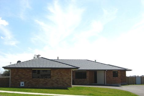 Photo of property in 69 Karamea Street, Whalers Gate, New Plymouth, 4310