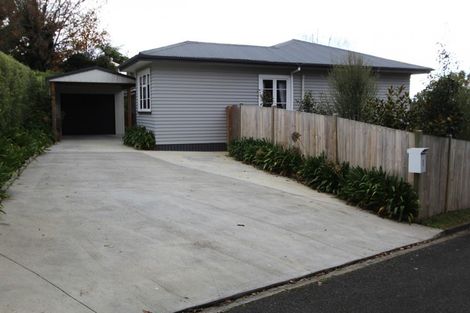 Photo of property in 2 Porritt Place, Putaruru, 3411