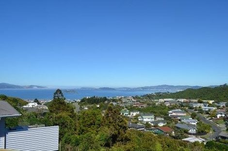 Photo of property in 36 Cypress Drive, Maungaraki, Lower Hutt, 5010
