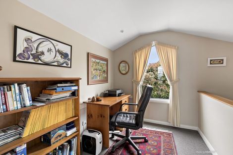 Photo of property in 50 Alexandra Road, Hataitai, Wellington, 6021