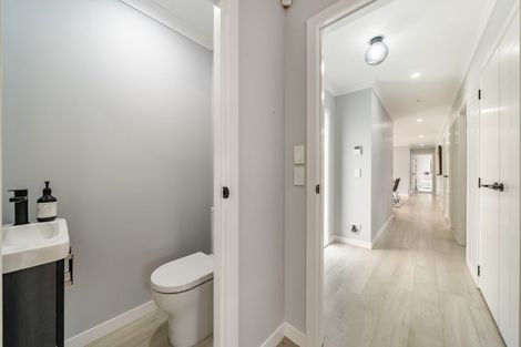 Photo of property in 11 Salisbury Crescent, Wallaceville, Upper Hutt, 5018