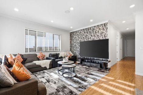Photo of property in 7 Bushfield Drive, Flat Bush, Auckland, 2019