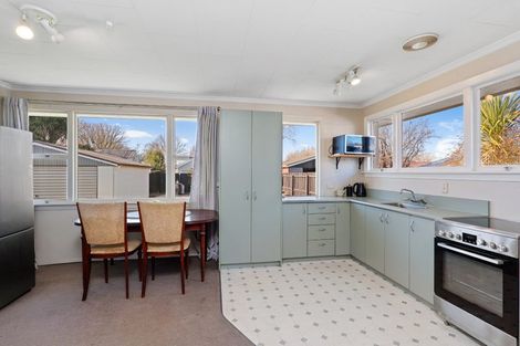 Photo of property in 132 Grimseys Road, Redwood, Christchurch, 8051