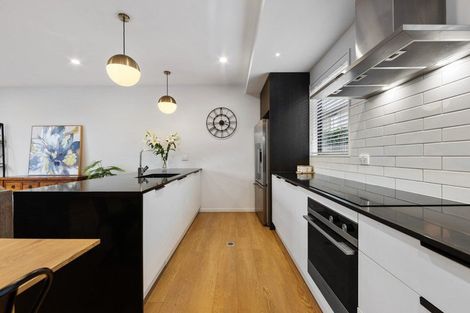 Photo of property in 3/27 Springfield Road, St Albans, Christchurch, 8014