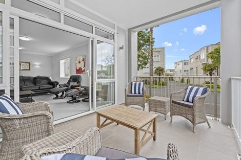 Photo of property in 63 Parkside Drive, Orewa, 0931