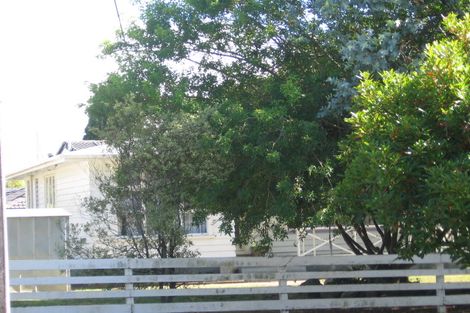 Photo of property in 1/12 Koromiko Street, New Lynn, Auckland, 0600