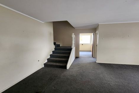 Photo of property in 27 Harris Road, Mount Wellington, Auckland, 1051