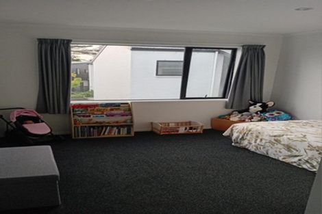 Photo of property in 18 Frank Gill Road, Hobsonville, Auckland, 0616