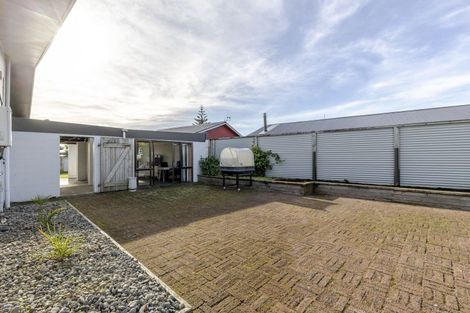Photo of property in 49 Gardenia Avenue, Bell Block, New Plymouth, 4312