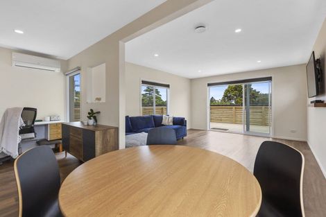 Photo of property in 14 Cowling Road, Hurdon, New Plymouth, 4310