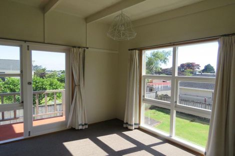 Photo of property in 1/14 Burns Street, Westown, New Plymouth, 4310