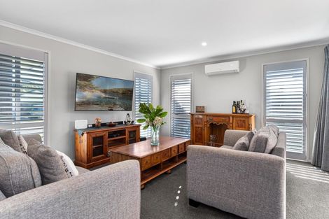 Photo of property in 120 Whakaturou Crescent, Pyes Pa, Tauranga, 3112