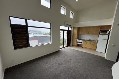 Photo of property in 1b/5 Charlotte Street, Eden Terrace, Auckland, 1021