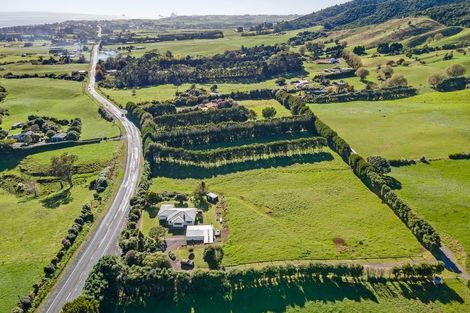 Photo of property in 1469 South Road, Kaitake, New Plymouth, 4374