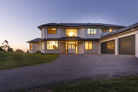 Photo of property in 302 Ngahere Park Road, Turitea, Palmerston North, 4472