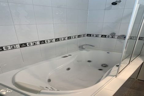 Photo of property in 14 Manor Drive, Stokes Valley, Lower Hutt, 5019