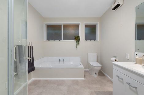 Photo of property in 23 Walkers Road, Lyttelton, 8082