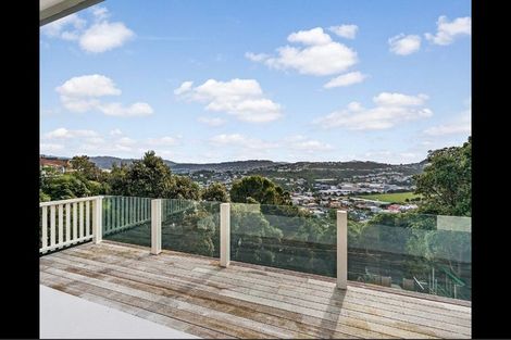 Photo of property in 147 Seatoun Heights Road, Miramar, Wellington, 6022