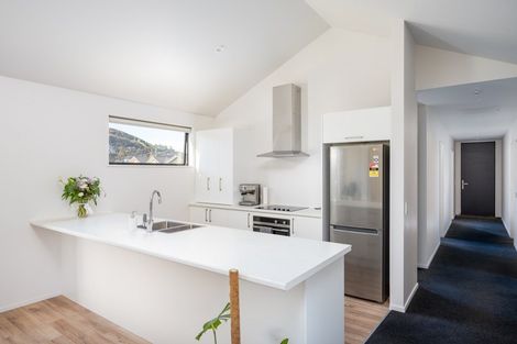 Photo of property in 38 Obelisk Street, Wanaka, 9305