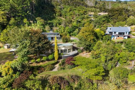 Photo of property in 16 Old Coach Road, Havelock, 7100