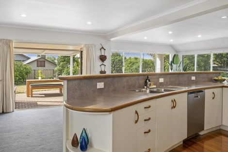 Photo of property in 27 Logan Avenue, Wharewaka, Taupo, 3330