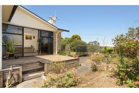Photo of property in 86 Concord Avenue, Mount Maunganui, 3116