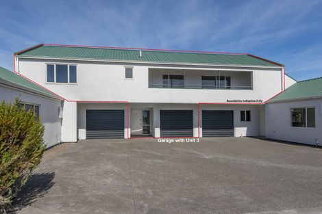 Photo of property in 3/50 Division Street, Riccarton, Christchurch, 8041