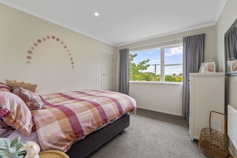 Photo of property in 38 Kaitawa Crescent, Paraparaumu, 5032