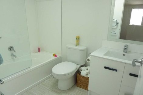 Photo of property in 17 Antrim Street, Sydenham, Christchurch, 8023