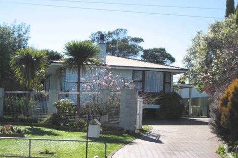 Photo of property in 13 Palmerston Road, Havelock North, 4130