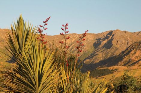 Photo of property in 33 Lichen Lane, Lake Hawea, Wanaka, 9382