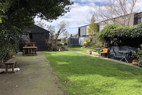 Photo of property in 50 Mathesons Road, Phillipstown, Christchurch, 8011